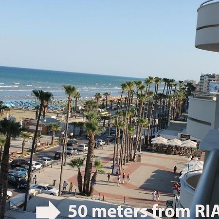 Mama Seaside Apartment Larnaca Exterior foto